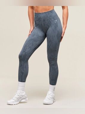 Gymshark Blue Adapt Camo Leggings size M